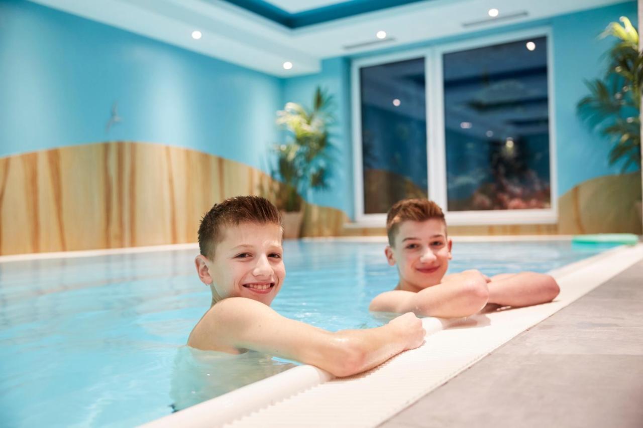 Aparthotel Bernstein Бюзум Экстерьер фото