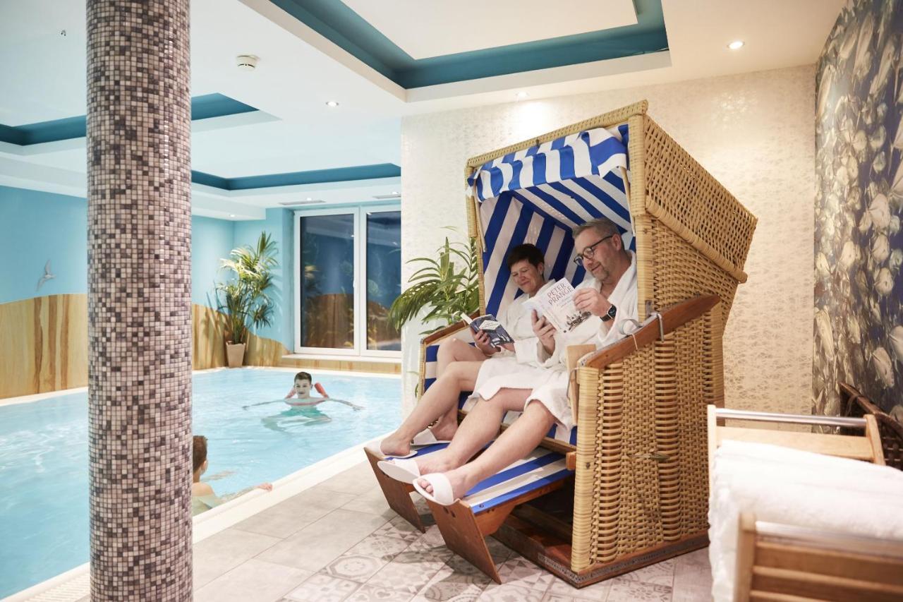 Aparthotel Bernstein Бюзум Экстерьер фото